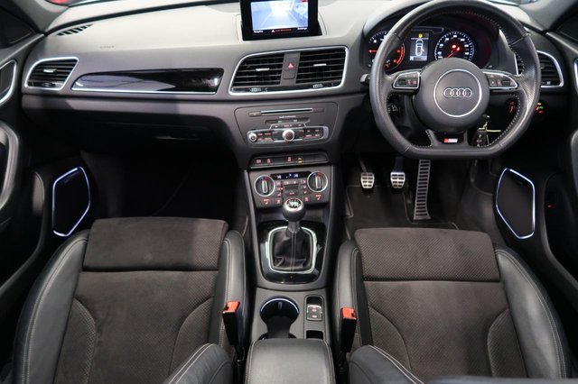 2018 AUDI Q3 2.0 TDI Black Edition SUV 5dr Diesel Manual Euro 6 (s/s) (150 ps) - Photo 2