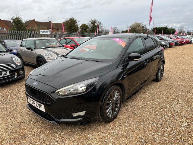 2017 FORD FOCUS 1.5 TDCi ST-Line Hatchback 5dr Diesel Manual Euro 6 (s/s) (120 ps) - Photo 8