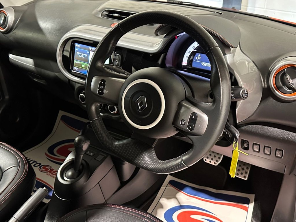 USED 2018 67 RENAULT TWINGO 0.9 TCe Dynamique S Hatchback 5dr Petrol EDC Euro 6 (90 ps) 