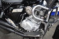 USED 2025 KEEWAY SUPERLIGHT 125 Custom Cruiser Euro 5 (10 ps) A cool little cruiser, you can ride on L Plates, many things fitted are normally on much larger crusiers such as forward controls and footboards.