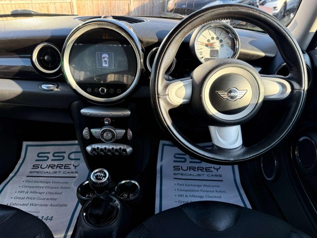 2009 MINI Hatch - Photo 7