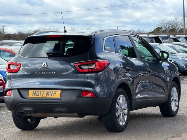 2017 Renault Kadjar 1.2L Dynamique Nav 5dr - Photo 6