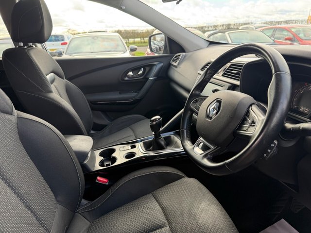 2017 Renault Kadjar 1.2L Dynamique Nav 5dr - Photo 11