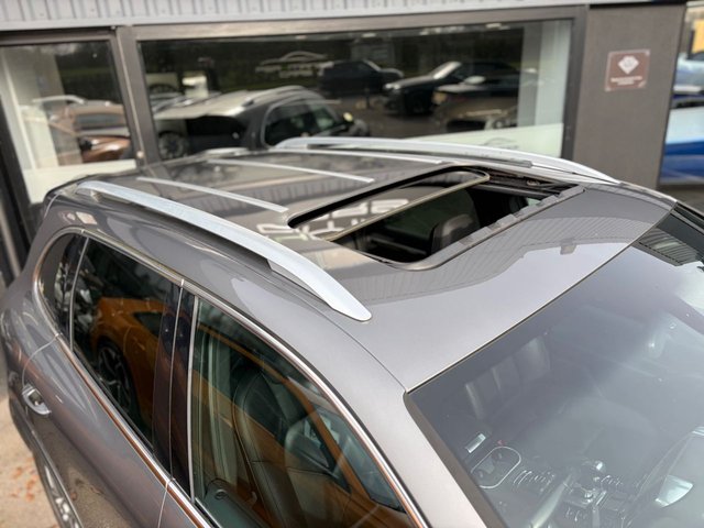 2013 PORSCHE CAYENNE - Photo 11