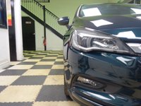 USED 2017 17 VAUXHALL ASTRA 1.4i Turbo Elite Sports Tourer 5dr Petrol Auto Euro 6 (s/s) (150 ps) FRONT AND REAR SENSORS! AUTO! HEATED SEATS AND STEERING WHEEL!