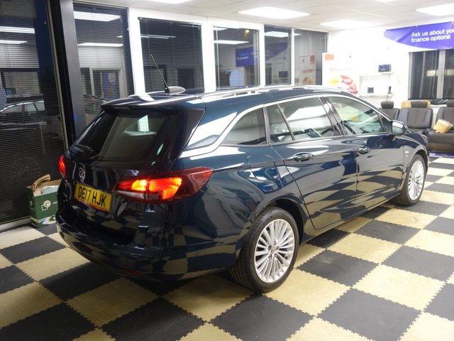 2017 VAUXHALL ASTRA - Photo 6