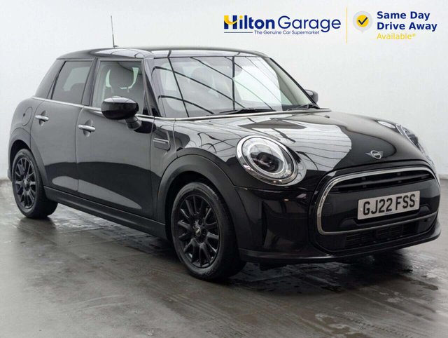 USED 2022 22 MINI HATCH 1.5 Cooper Classic Hatchback 5dr Petrol Manual Euro 6 (s/s) (136 ps) 8.8IN TOUCHSCREEN + HEATED STEERING CLICK & COLLECT/HOME DELIVERY