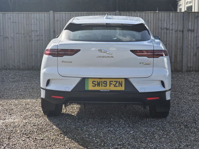 2019 JAGUAR I-PACE - Photo 4