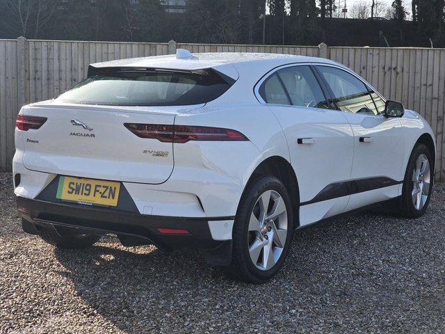 2019 JAGUAR I-PACE - Photo 5