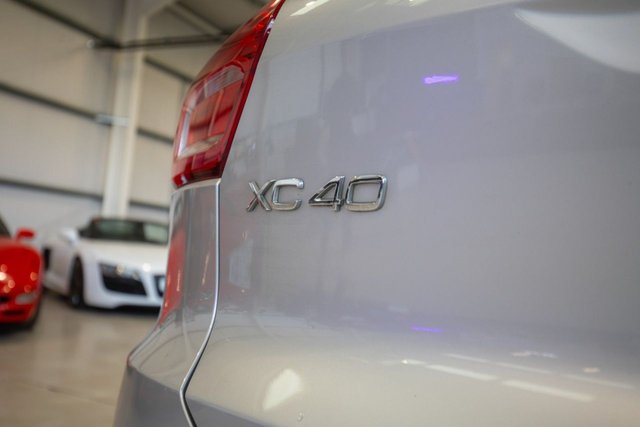 2019 Volvo Xc40 2L R-Design 5dr - Photo 11