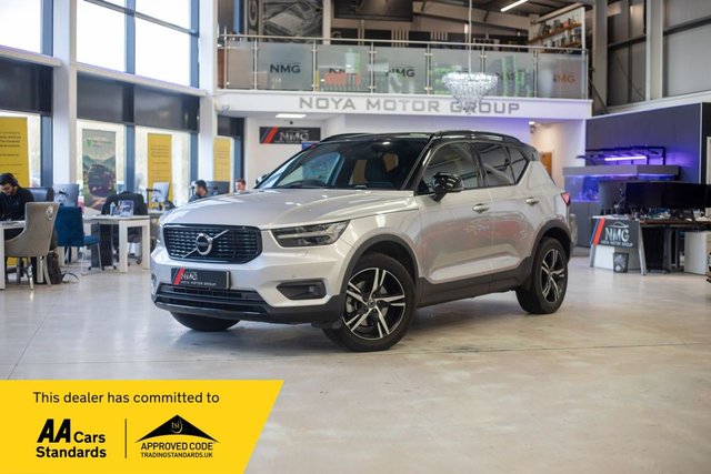 2019 Volvo Xc40 2L R-Design 5dr