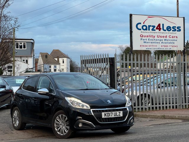 View our PEUGEOT 208