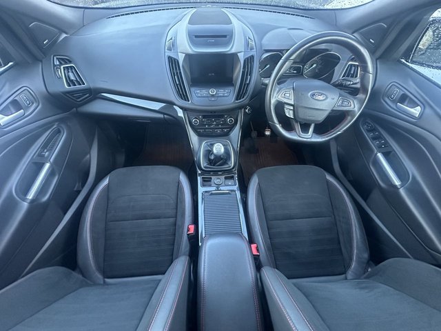 2019 FORD KUGA - Photo 9