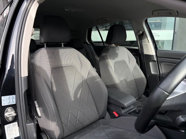 2023 VOLKSWAGEN GOLF - Photo 5