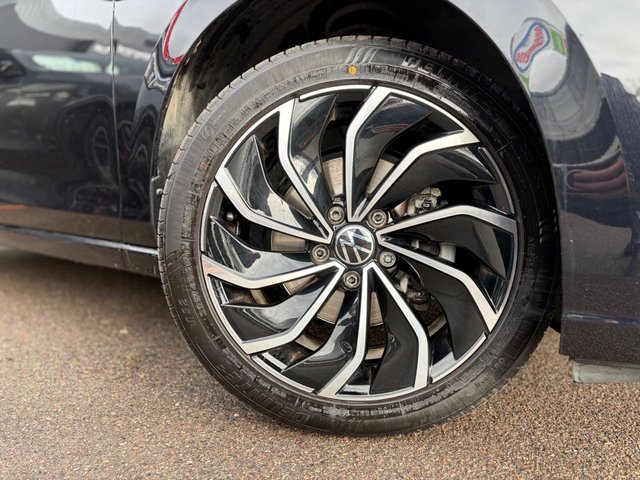 2023 VOLKSWAGEN GOLF - Photo 10