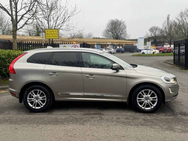 2015 Volvo Xc60 2.4L SE Lux Nav 5dr - Photo 8