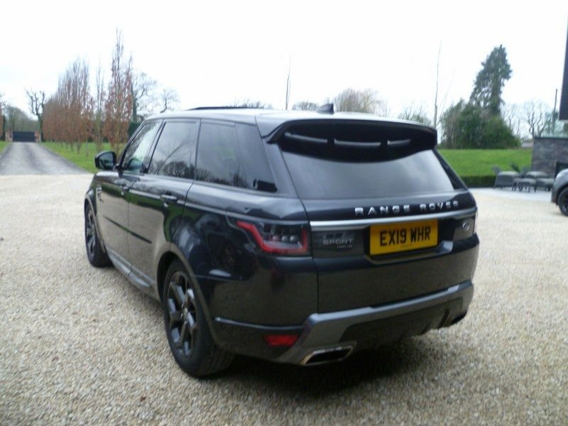 USED 2019 19 LAND ROVER RANGE ROVER SPORT 2.0 P400e 13.1kWh HSE GPF SUV 5dr Petrol Plug-in Hybrid Auto 4WD Euro 6 (s/s) (404 ps) 