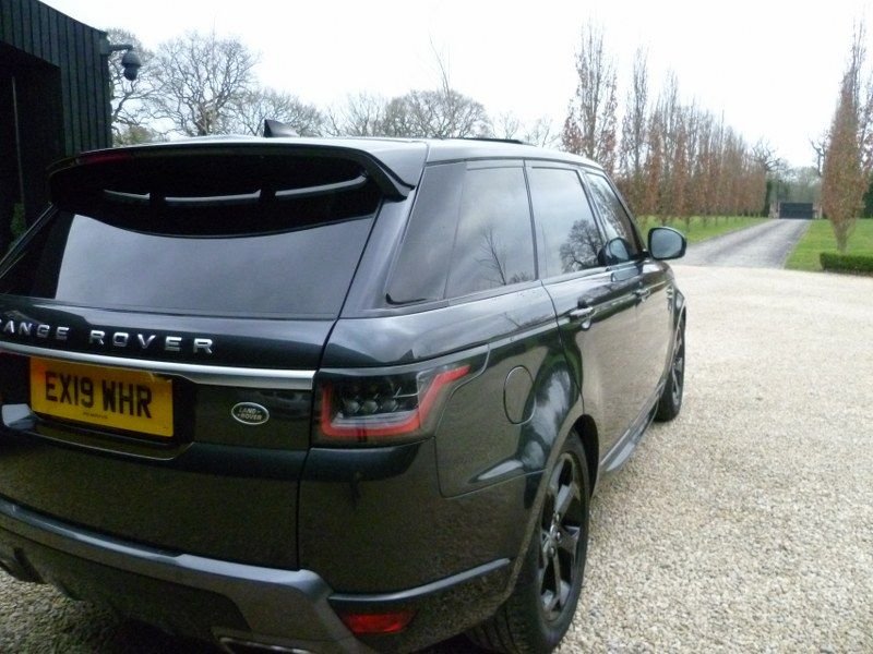 USED 2019 19 LAND ROVER RANGE ROVER SPORT 2.0 P400e 13.1kWh HSE GPF SUV 5dr Petrol Plug-in Hybrid Auto 4WD Euro 6 (s/s) (404 ps) 