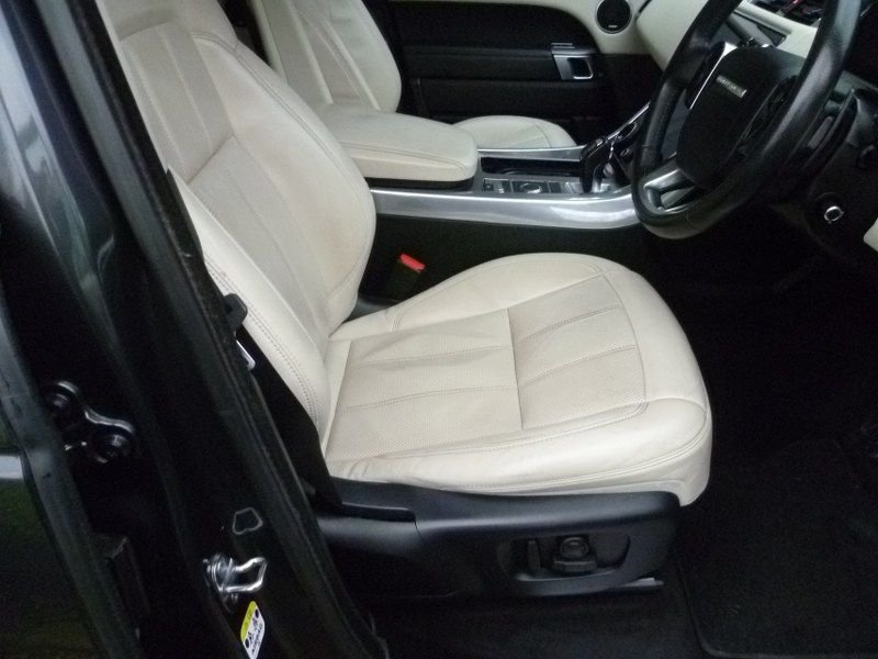 USED 2019 19 LAND ROVER RANGE ROVER SPORT 2.0 P400e 13.1kWh HSE GPF SUV 5dr Petrol Plug-in Hybrid Auto 4WD Euro 6 (s/s) (404 ps) 