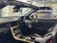USED 2014 14 MERCEDES-BENZ SLK 1.8 SLK200 AMG Sport Convertible 2dr Petrol G-Tronic+ Euro 5 (s/s) (184 ps) 