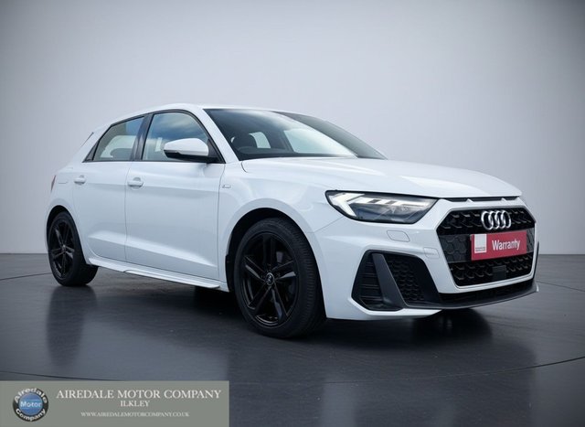 2022 AUDI A1 (2022)