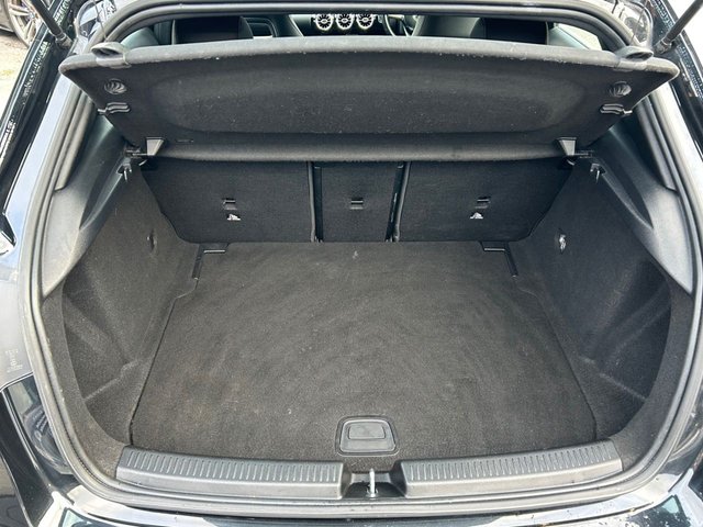 2018 Mercedes-Benz A-Class 1.5L Amg Line 5dr - Photo 12