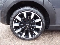 USED 2019 19 MINI HATCH 2.0 Cooper S Exclusive Hatchback 5dr Petrol Steptronic Euro 6 (s/s) (192 ps) UNDER 25000 MILES