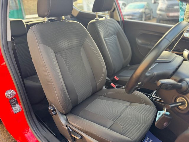 2016 Ford Fiesta 1L Zetec 3dr - Photo 3