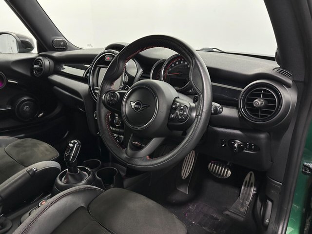 2020 MINI Hatch - Photo 10