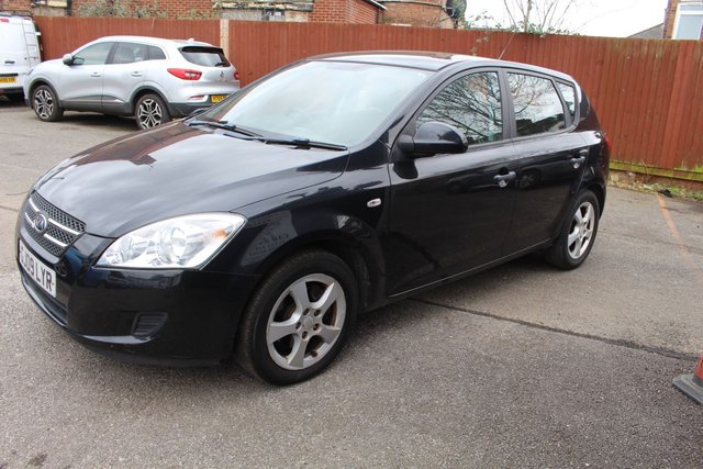 2009 KIA CEED - Photo 2