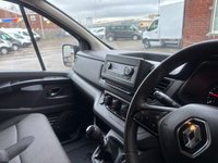 USED 2022 22 RENAULT TRAFIC Business Panel Van 5dr Diesel Manual L1 H1 Euro 6 (s/s) (150 ps) LOW MLS  OPEN 7 DAYS A WEEK CALL THE VAN MAN