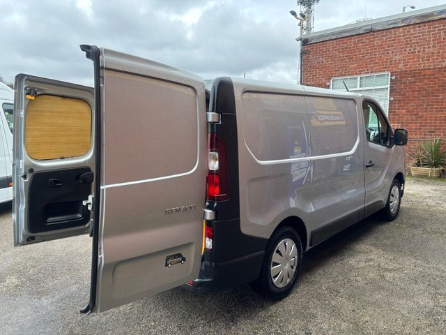 2022 RENAULT TRAFIC £11995 + VAT Business Panel Van 5dr Diesel Manual L1 H1 Euro 6 (s/s) (150 ps) - Photo 11