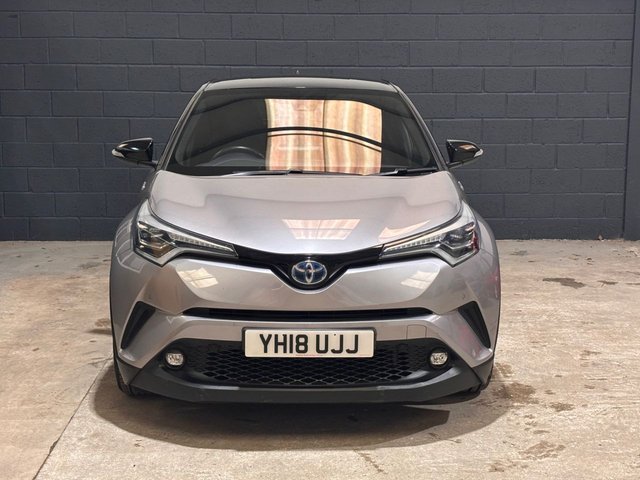 2018 TOYOTA C-HR - Photo 2