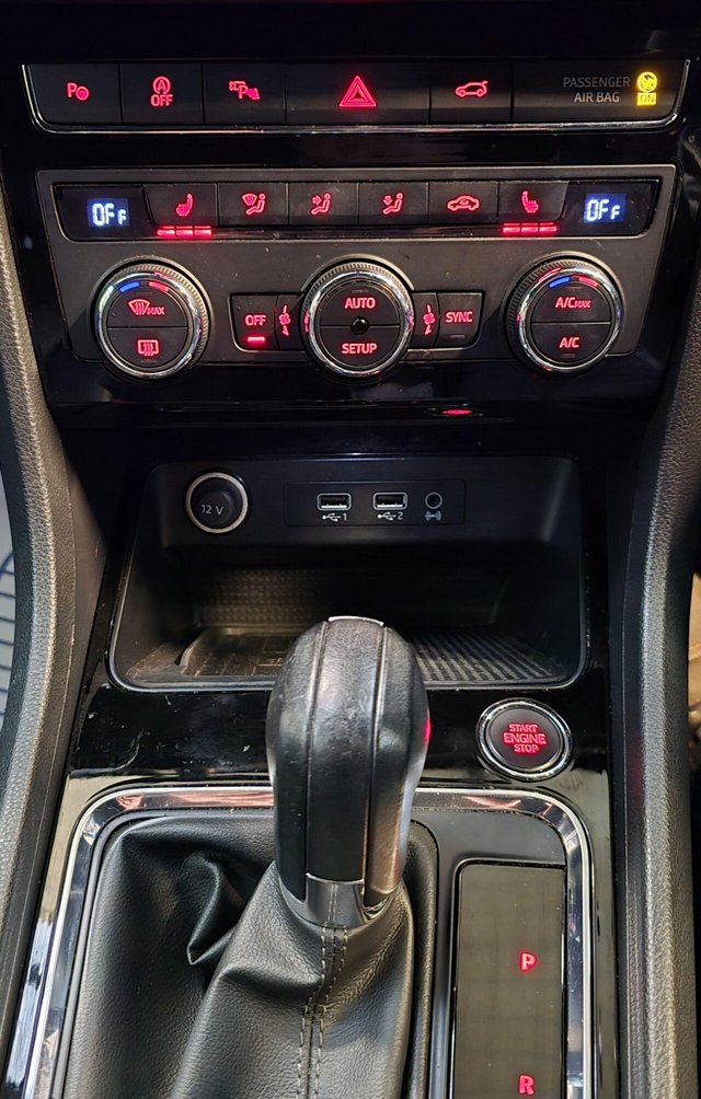 2018 SEAT ATECA 1.5 TSI EVO XCELLENCE Lux DSG Euro 6 (s/s) 5dr - Photo 11