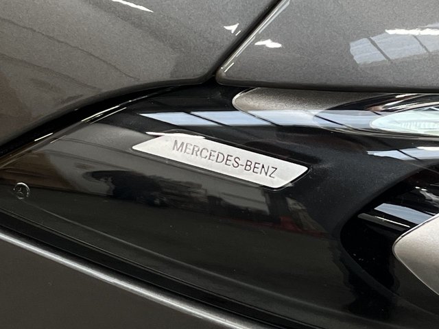 2021 MERCEDES-BENZ A-CLASS 2.0 A200d AMG Line (Premium 2) Hatchback 5dr Diesel 8G-DCT Euro 6 (s/s) (150 ps) - Photo 8