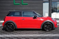 USED 2019 19 MINI HATCH 1.5 Cooper Sport Steptronic Euro 6 (s/s) 3dr Heated Seats - Just 2 Owners
