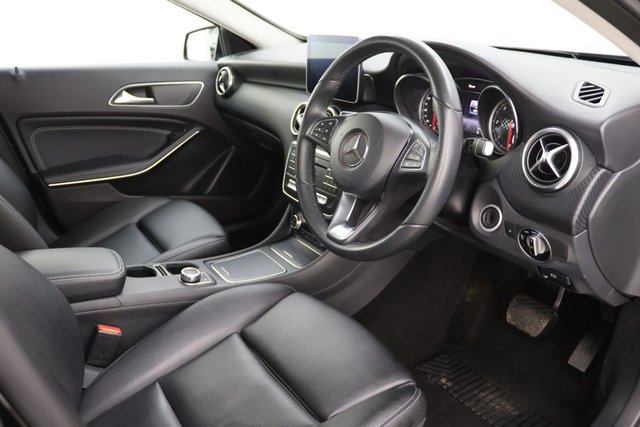 2018 Mercedes-Benz A Class 1.5L Sport 5dr - Photo 10