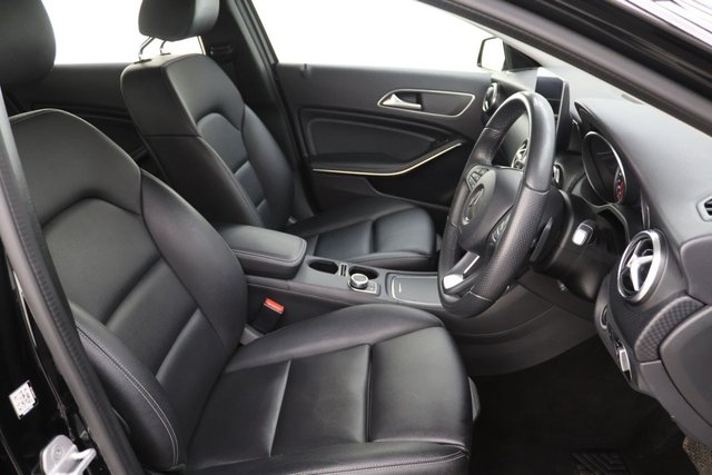 2018 Mercedes-Benz A Class 1.5L Sport 5dr - Photo 12