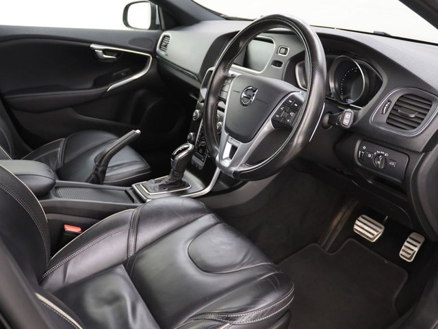 2019 Volvo V40 1.5L R-Design Edition 5dr - Photo 10