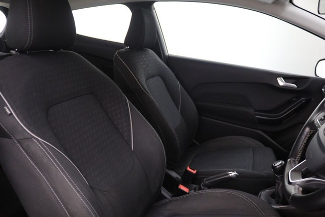 2018 Ford Fiesta 1L Zetec 3dr - Photo 11