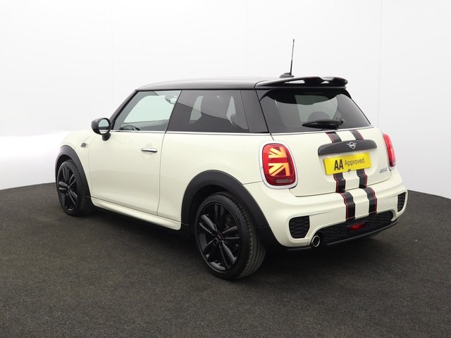 2020 MINI Hatch 1.5L Cooper Sport 3dr - Photo 8