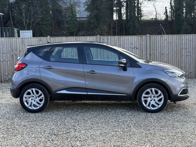 2017 RENAULT CAPTUR - Photo 6