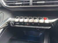USED 2017 17 PEUGEOT 3008 1.6 BlueHDi Active SUV 5dr Diesel Manual Euro 6 (s/s) (120 ps) 