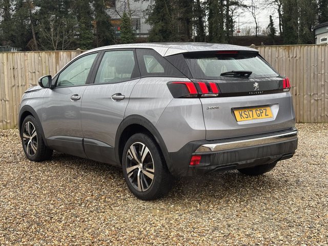 2017 PEUGEOT 3008 - Photo 3