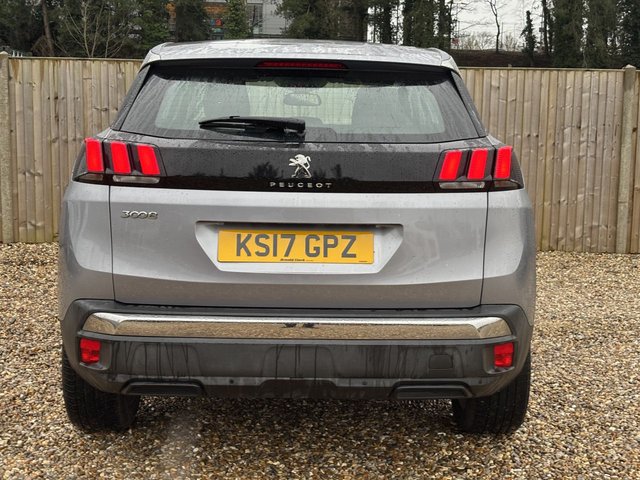 2017 PEUGEOT 3008 - Photo 4