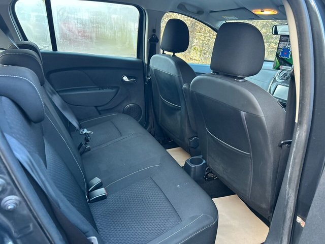 2017 Dacia Sandero 1.5L Laureate 5dr - Photo 12