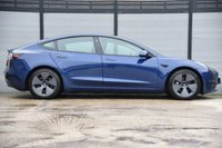 USED 2020 70 TESLA Model 3 (Dual Motor) Long Range Saloon 4dr Electric Auto 4WDE (346 ps) ULEZ Free | 2 Keys | 1 Owner from New | VAT Qualifying | Panoramic Glass Roof | Front & Rear Parking Sensors | Full Black Leather Interior | Satellite Navigation | Full Service History | Dual Zone Climate Control | Charging Cable | Metallic Paint - Deep Blue | 18'' Aloy Wheels | MOT Valid ( 04/01/2027)