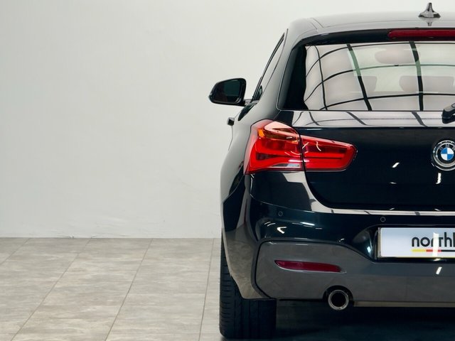 2017 BMW 1 Series 3L null 3dr - Photo 8