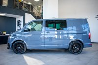 USED 2022 72 VOLKSWAGEN TRANSPORTER 2.0 TDI T32 Startline Kombi Double Cab 5dr Diesel DSG FWD SWB Euro 6 (s/s) (150 ps) Highline Upgrades
