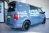 USED 2022 72 VOLKSWAGEN TRANSPORTER 2.0 TDI T32 Startline Kombi Double Cab 5dr Diesel DSG FWD SWB Euro 6 (s/s) (150 ps) Highline Upgrades